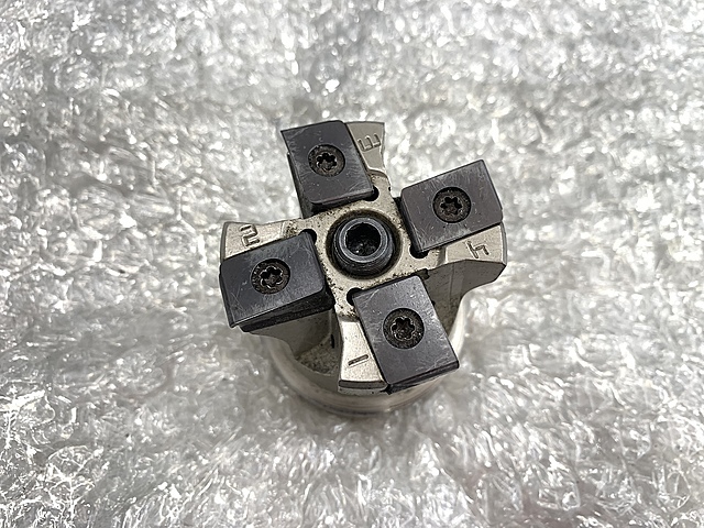 イスカル フェイスミル HTP D050-04-22-R-LN16