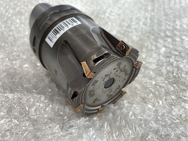 サンドビック フェイスミル R390-063C6-11M080