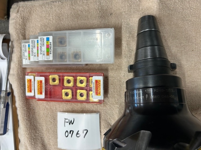 サンドビック フェイスミル RA245-100J31.75-12M