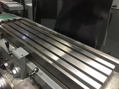 静岡鐵工所 ラム型フライス VHR-SD