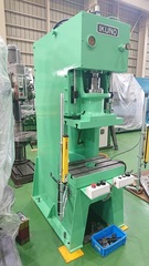 生野 37T油圧プレス HCP-37
