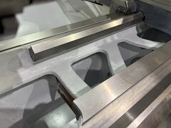 滝澤鉄工所 フラット形NC旋盤 TAC510L10