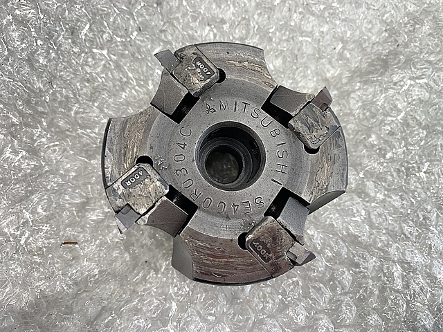 三菱マテリアル フェイスミル SE400R0304C