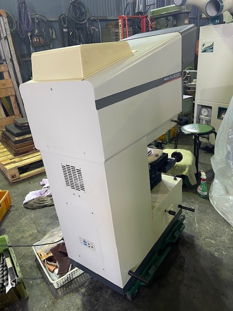 ミツトヨ 投影機 PJ-3000