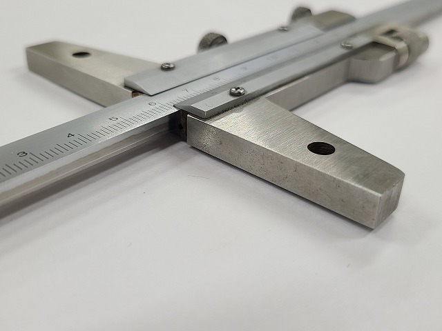 MITUTOYO｜ミツトヨ デプスゲージ VD30