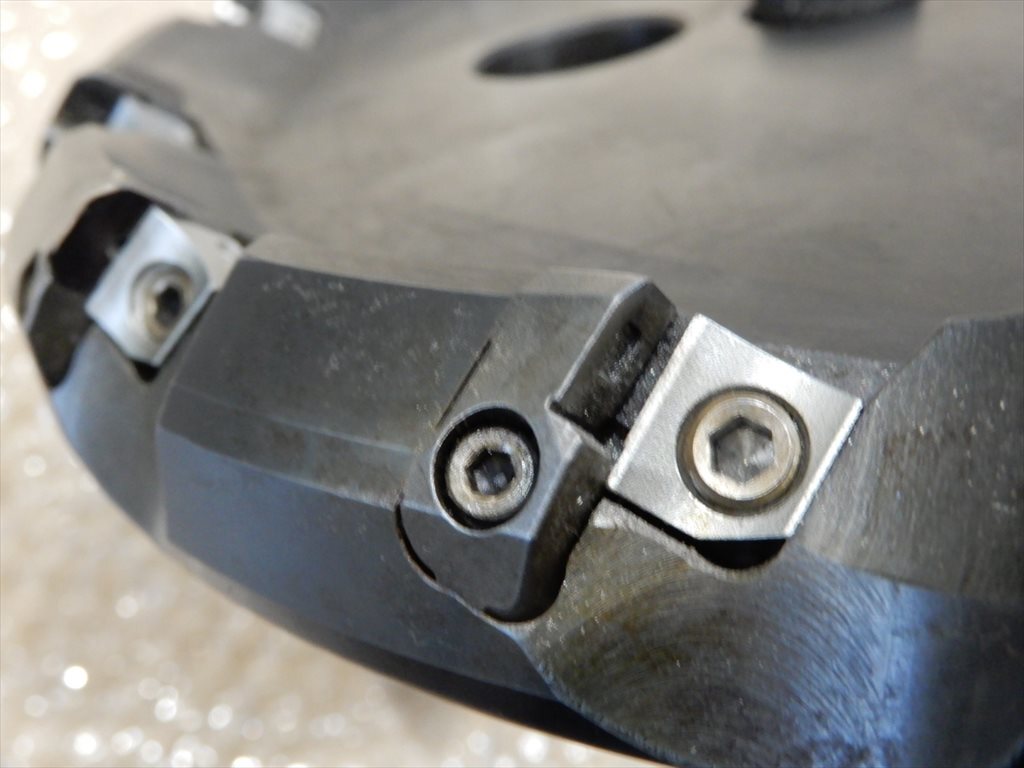 イゲタロイ NT50フェースミルアーバー付 φ315 タックミル TME4412RI