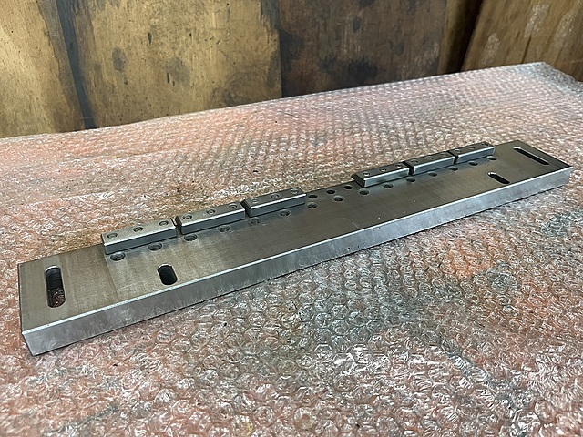 ワイヤーカット治具