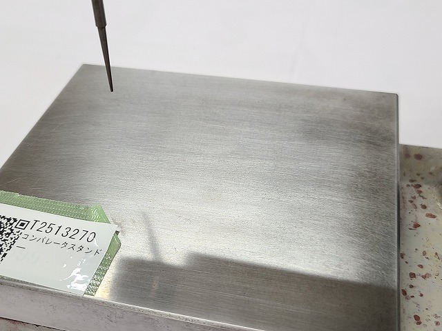 コンパレータスタンド