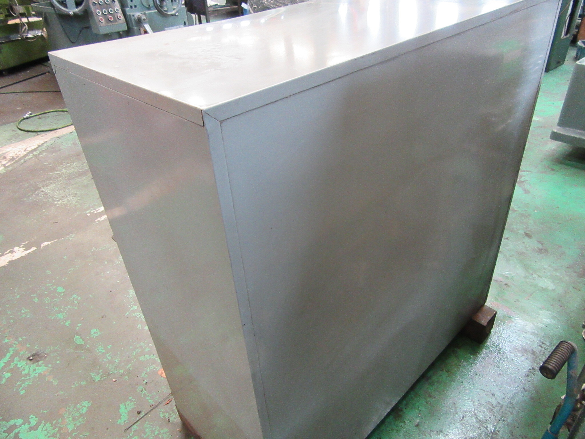 ALPS 棚 サイズ：W880xD400xH880ｍｍ