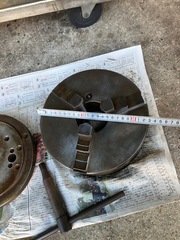 北川 ９インチ三本締めチャック JN09