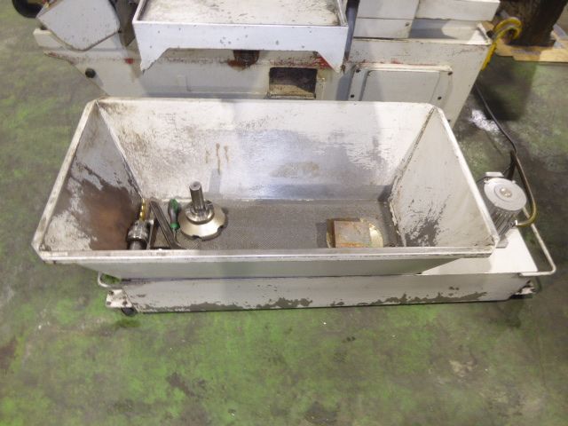 YAMAZAKI 立形NCフライス盤（汎用タイプ） YZ-8CR