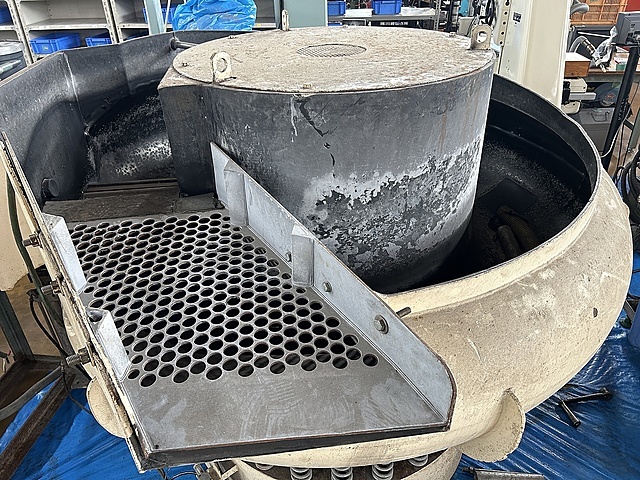 チップトン 振動バレル研磨機 CCL-600