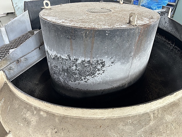 チップトン 振動バレル研磨機 CCL-600