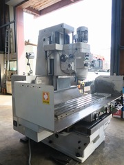 山崎技研 ＮＣ立フライス盤 YZ-8WR