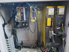 山崎技研 ＮＣ立フライス盤 YZ-8WR