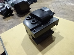 ヤマザキマザック	 ４角ターレット用バイトホルダー パワーマスター用