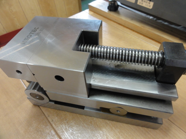 NEOTEC｜榮製機 精密サインバイス SMC-80V