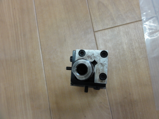 EROWA φ20用アダプター