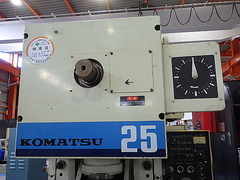 コマツ C型プレス OBS25-2