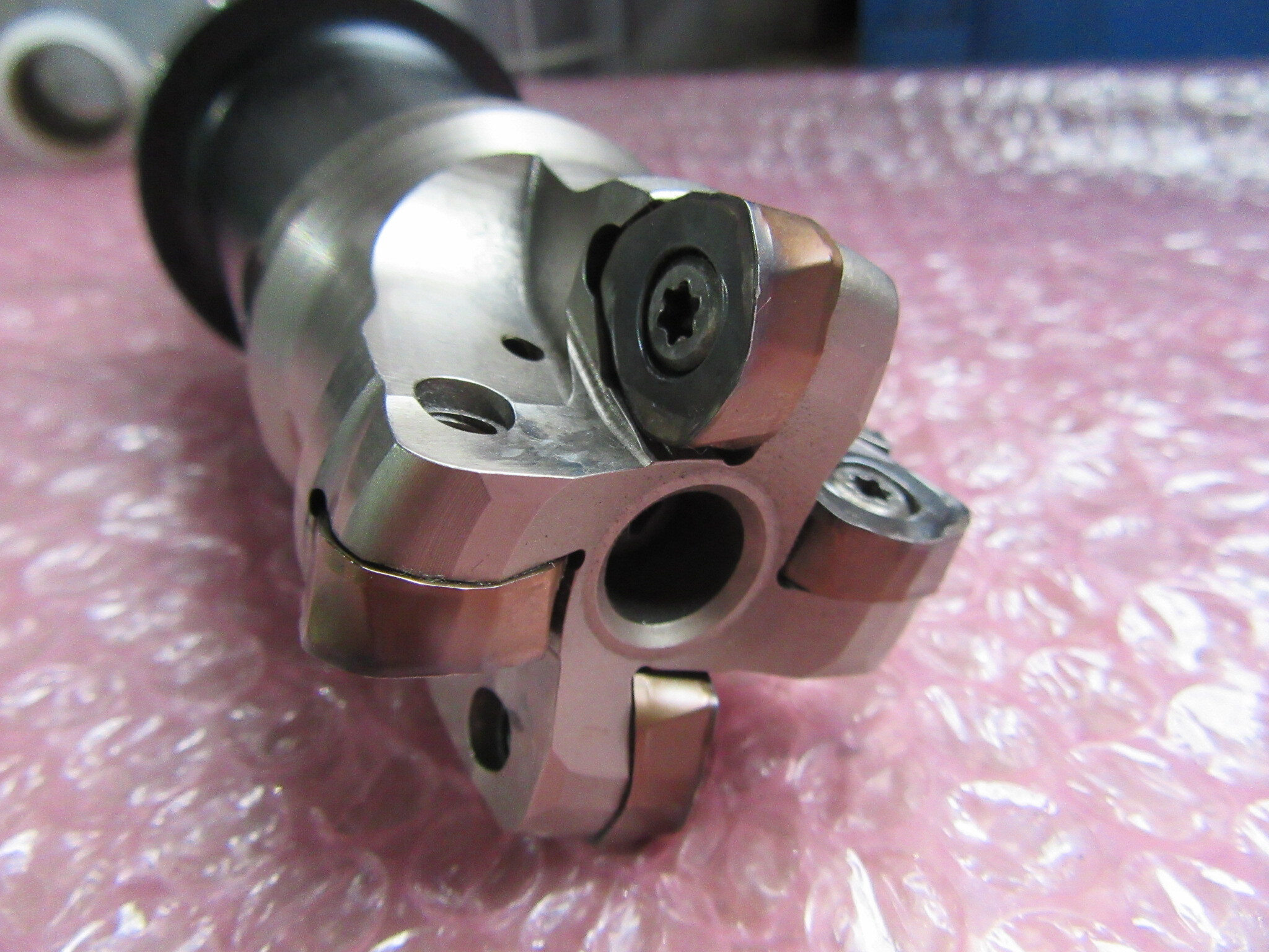 日研/NIKKEN ショルダーカッタアーバ NBT40-FMC22-90 アルファ:TD6N5050BM-4