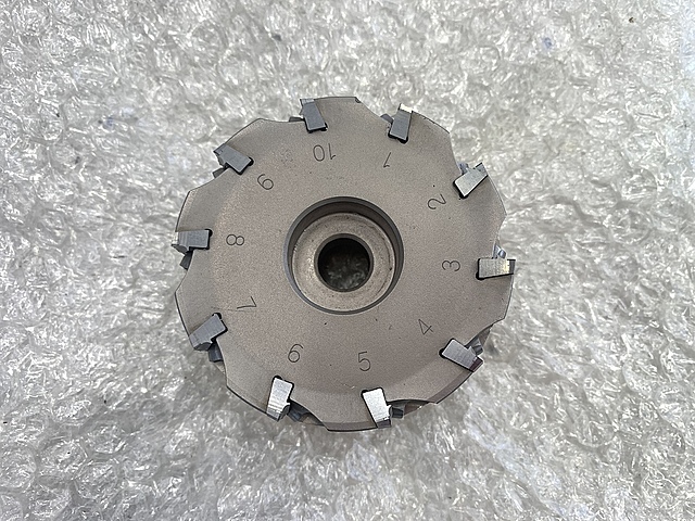 三菱マテリアル フェイスミル FMAXR08010C