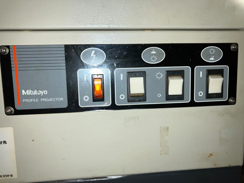 ミツトヨ 投影機 PJ-3000