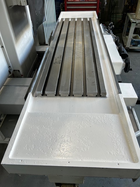 山崎技研 NC立フライス YZ8NCR