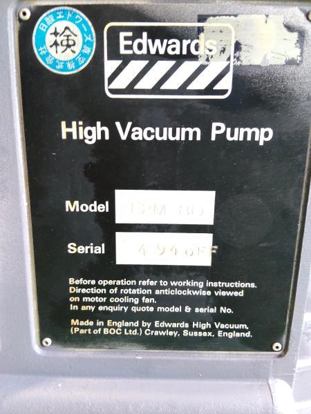 エドワーズ オイルシール型ロータリーベーン真空ポンプ E2M80