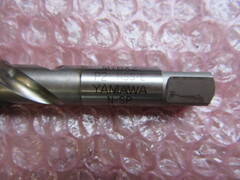 大昭和精機/BIG DAISHOWA タップホルダー T33-M16　ハンドタップ：M16x2