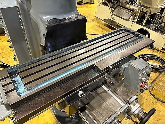 牧野フライス製作所 ラム型フライス KVP-55