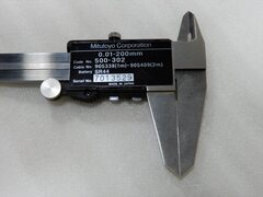 ミツトヨ デジタルノギス 200㎜ 500-302
