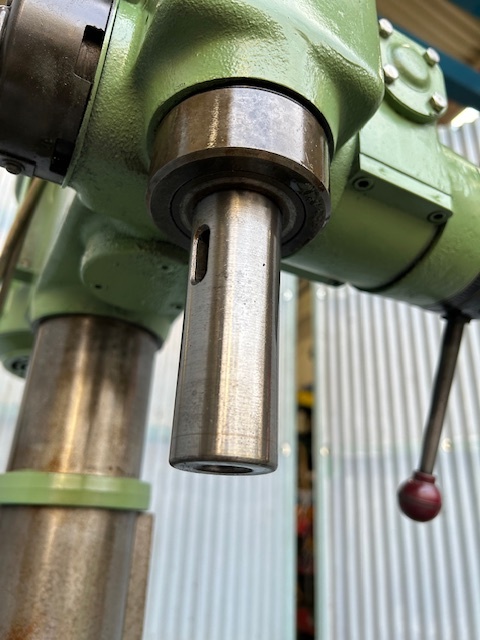 キラ ボール盤自動送り付き KRDG420P