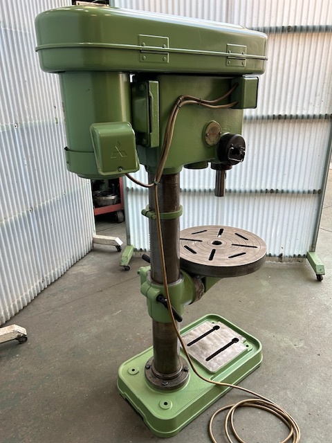 キラ ボール盤自動送り付き KRDG420P