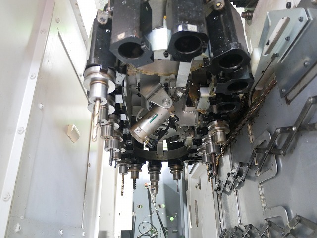 オークマ 立形マシニングセンタ MB-56VA