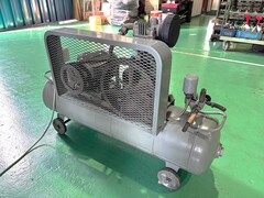 日立 コンプレッサー 1.5P-9.5V6