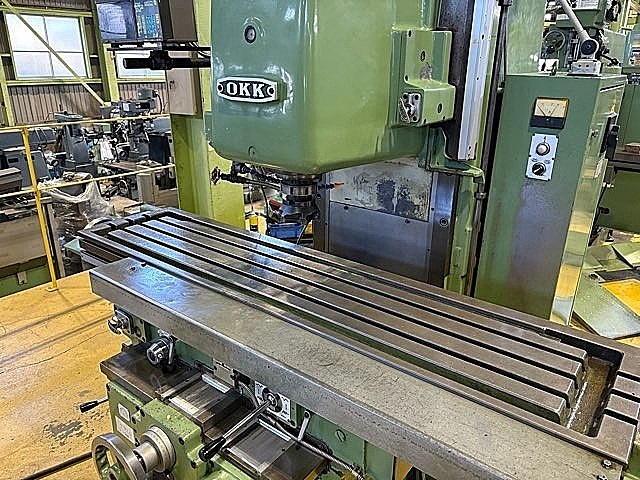 OKK ベット型フライス MH-3VⅡ