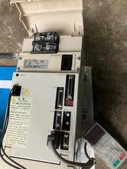 安川（YASUKAWA）ヤスカワ インバーター VS-626M5
