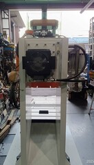 日本オートマチックマシン　JAM 大型油圧プレス HYP3000