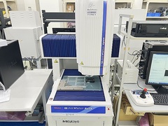ミツトヨ 画像測定機 QVH1-X302P1L-D(365-170)