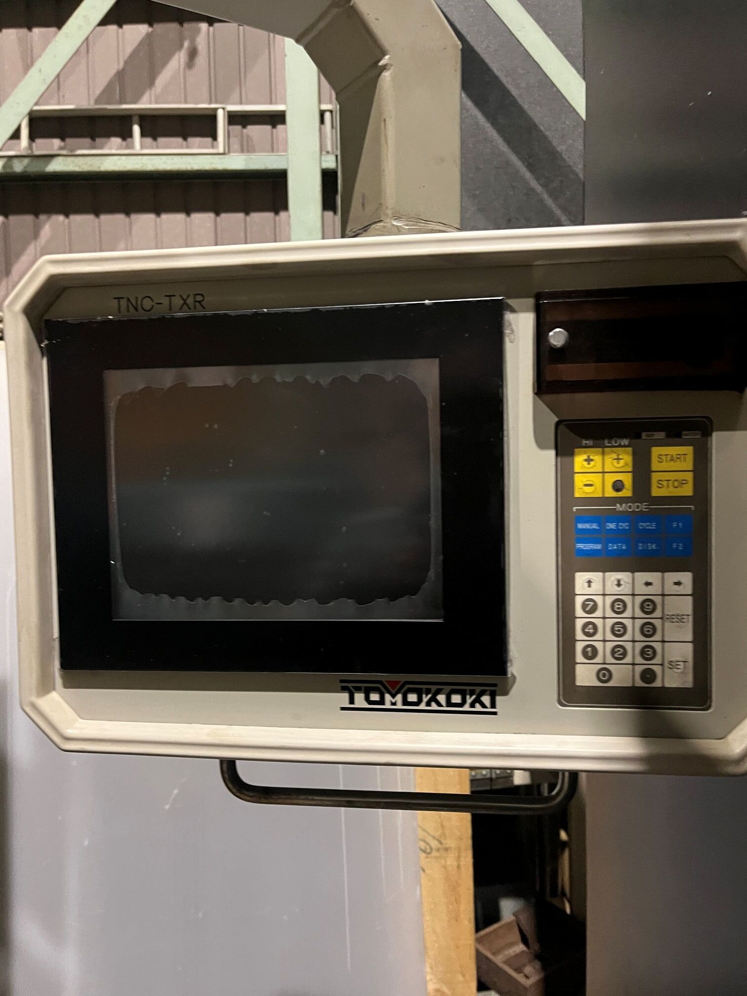 東洋工機 1250mmプレスブレーキ HPB6012AT