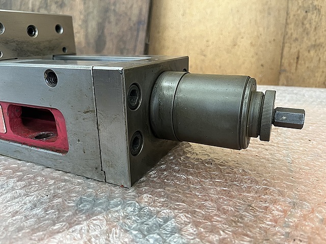 ナベヤ 精密マシンバイス FA125