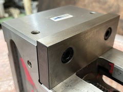 ナベヤ 精密マシンバイス FA125