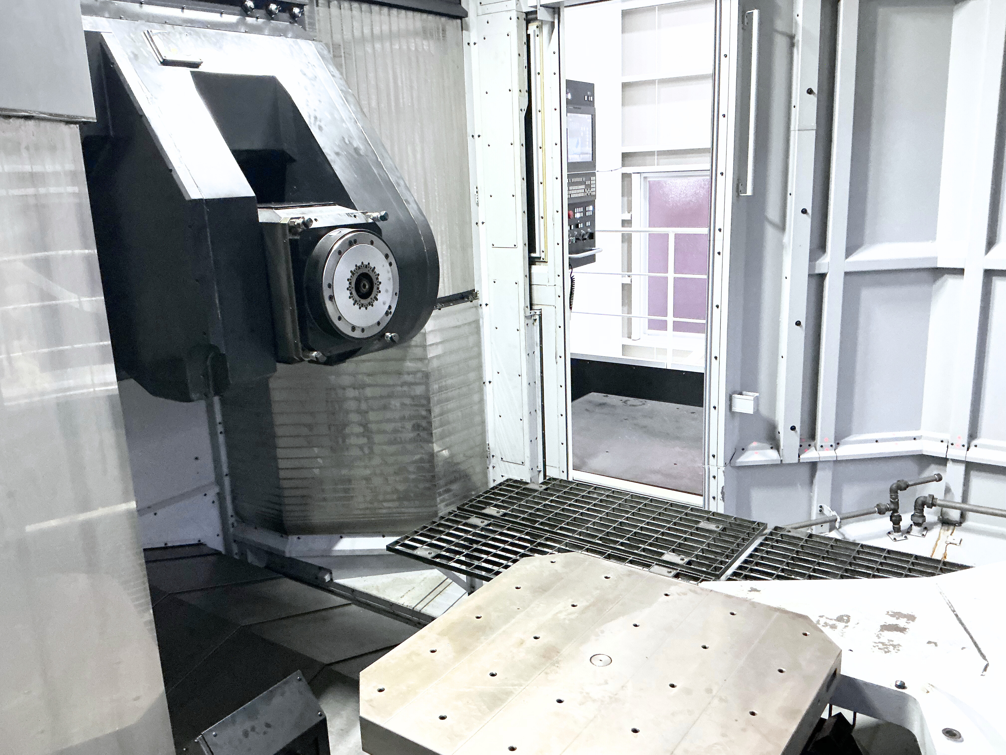 牧野フライス製作所 5軸加工機 T1