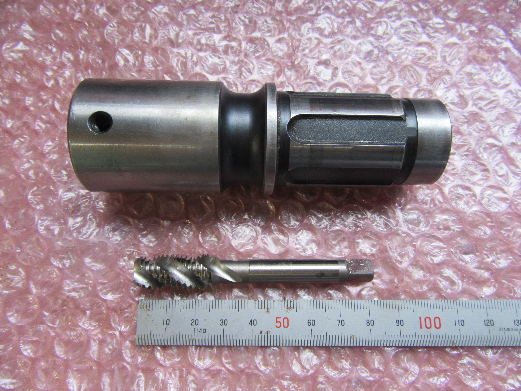 大昭和精機/BIG DAISHOWA タップホルダー T33-M12　ハンドタップ：M12x1.75