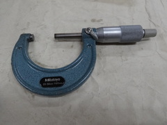 MITUTOYO｜ミツトヨ 外側マイクロメーター M110-50