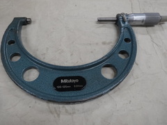MITUTOYO｜ミツトヨ 外側マイクロメーター OM-125