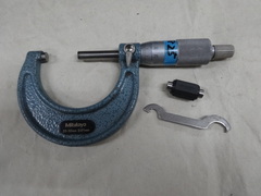MITUTOYO｜ミツトヨ 外側マイクロメーター M110-50