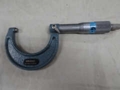 MITUTOYO｜ミツトヨ 外側マイクロメーター M110-50