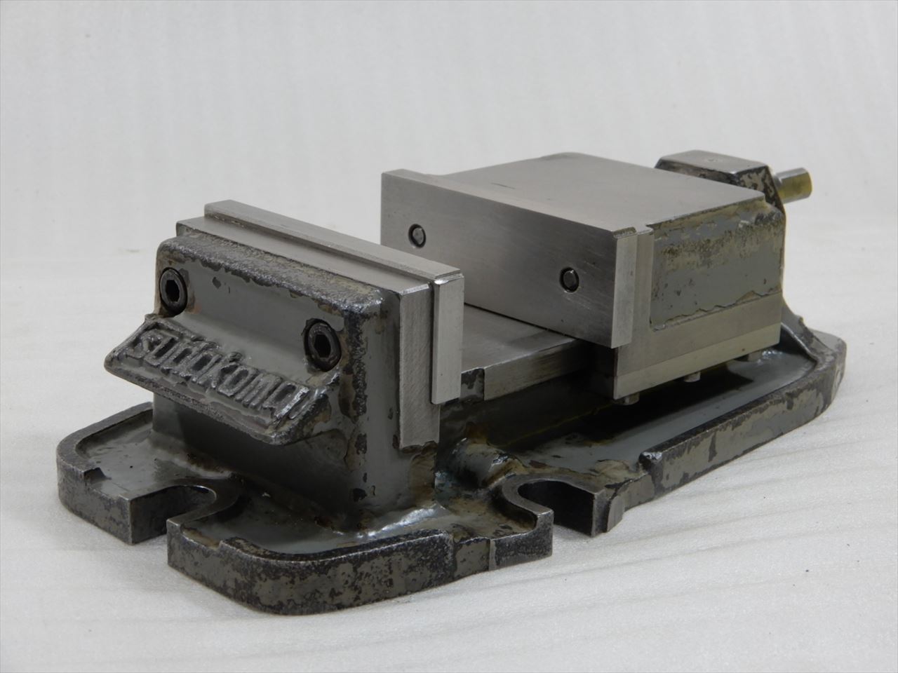 津田駒工業 マシンバイス 口金巾100mm