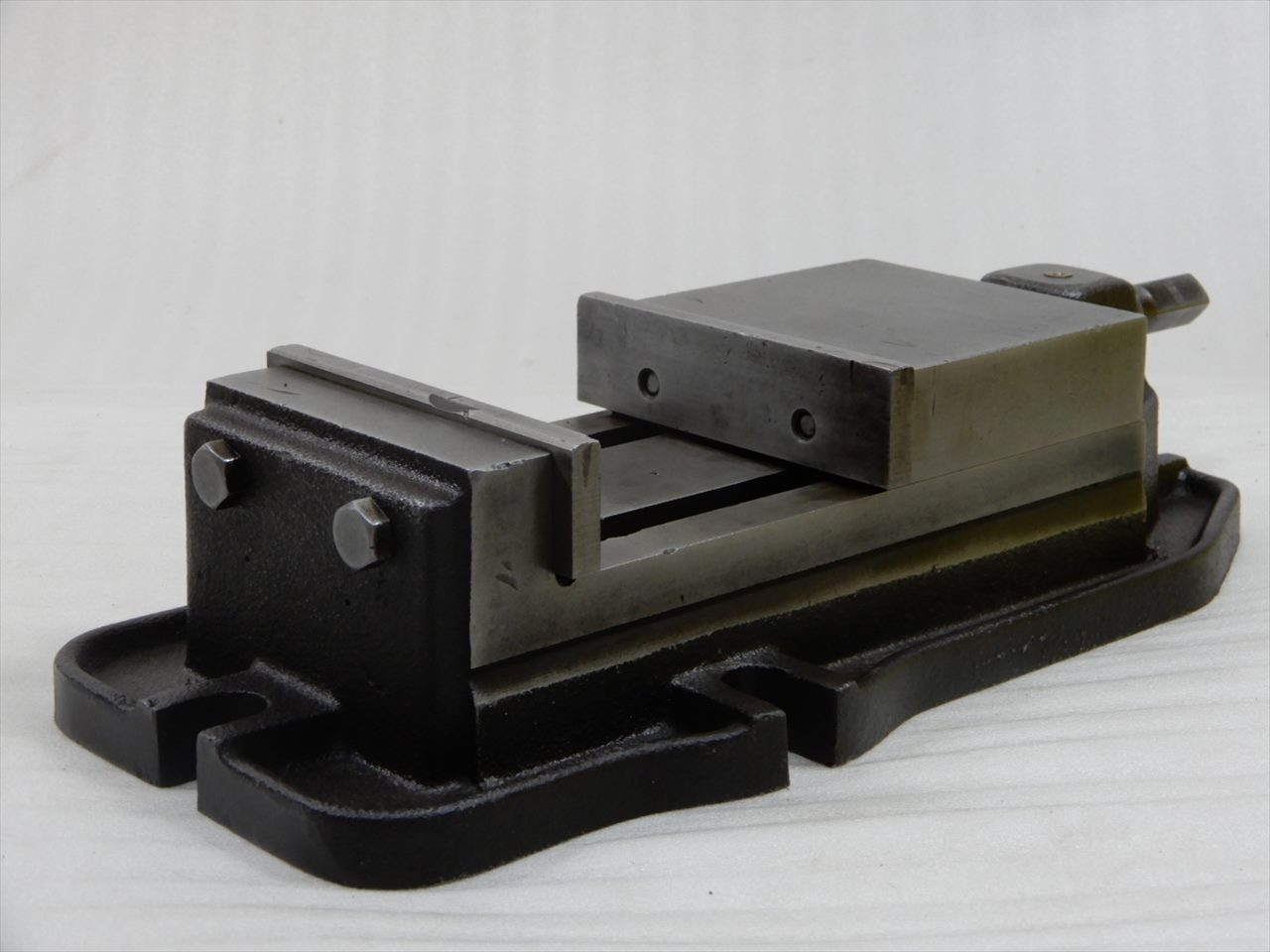 不明 ネジバイス 口金巾115mm